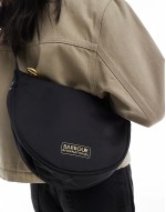 Qualify sling bag in black