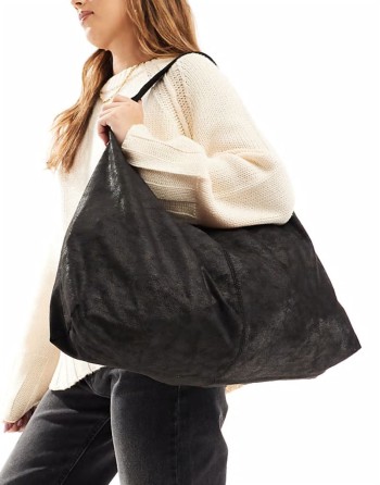 oversized slouchy bag in black