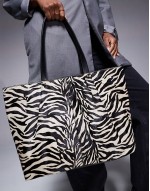 ponyhair shopper bag in zebra print