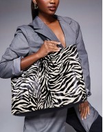 ponyhair shopper bag in zebra print