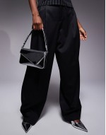 Mel clutch bag with detachable straps in silver